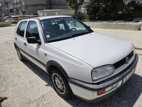 VW Golf 1.6 GT, снимка 2