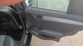 Mercedes-Benz C 220, снимка 12