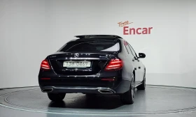 Mercedes-Benz E 300 ДИГИТАЛНО* ТАБЛО* ОБДУХВАНЕ* ПОДГРЕВ* ОБДУХВАНЕ* К, снимка 4