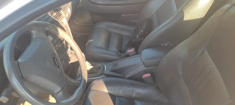 Volvo V40, снимка 7 - Автомобили и джипове - 52837156