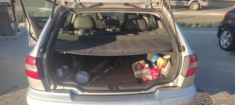 Volvo V40, снимка 9 - Автомобили и джипове - 52837156