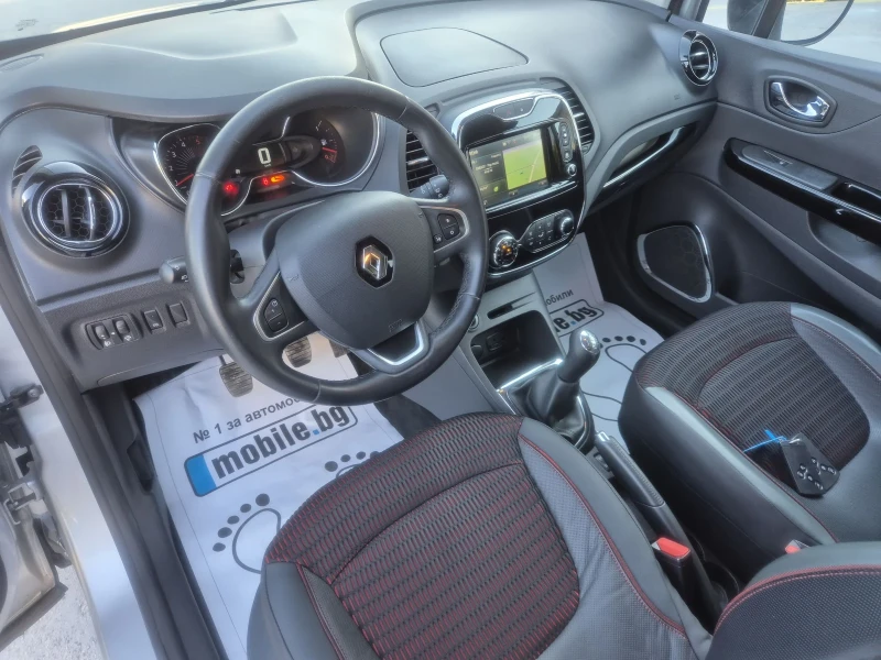 Renault Captur, снимка 8 - Автомобили и джипове - 52458333