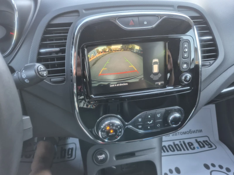 Renault Captur, снимка 13 - Автомобили и джипове - 52458333