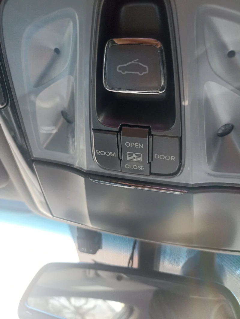 Hyundai Grandeur бензин + газ, снимка 10 - Автомобили и джипове - 52919008