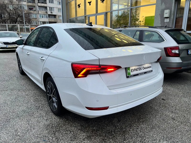 Skoda Octavia 1.5 TSI, снимка 4 - Автомобили и джипове - 53248100