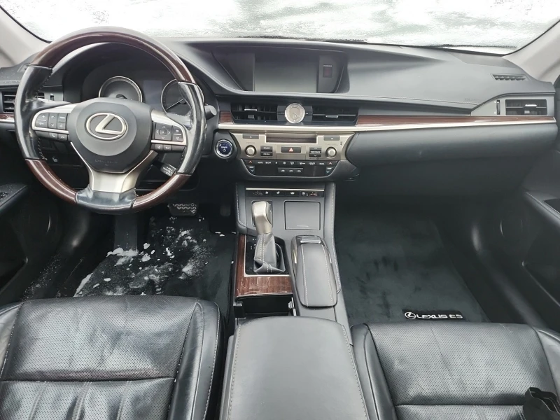 Lexus ES 300 H * * CARFAX * * АВТО КРЕДИТ * * , снимка 6 - Автомобили и джипове - 53277868