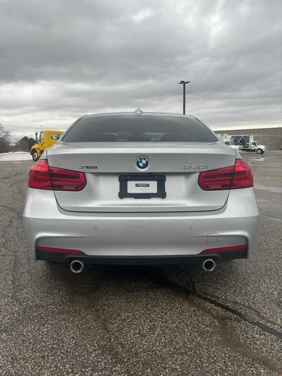 BMW 340 340i xDrive  CARFAX - изображение 4
