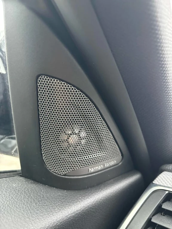 BMW 340 340i xDrive  CARFAX, снимка 16 - Автомобили и джипове - 53191377