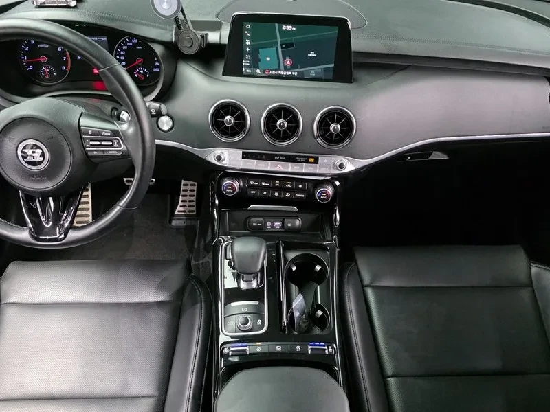 Kia Stinger 2.0 Turbo 2Wd Prime, снимка 7 - Автомобили и джипове - 55090343