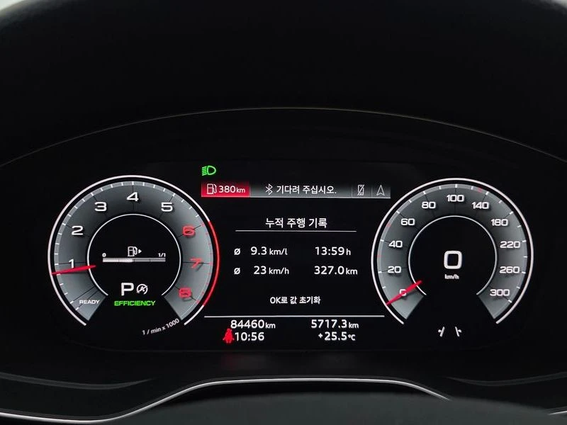 Audi A4 40 TFSI Premium| 190к.с.| ВКЛ.ТЕХНОТЕСТ, снимка 8 - Автомобили и джипове - 55257609