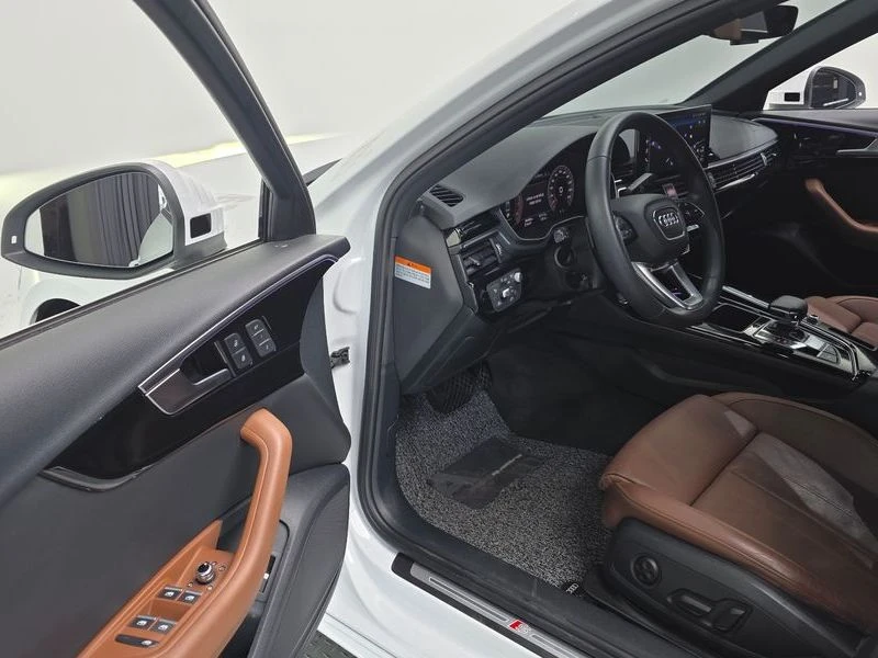 Audi A4 40 TFSI Premium| 190к.с.| ВКЛ.ТЕХНОТЕСТ, снимка 13 - Автомобили и джипове - 55257609
