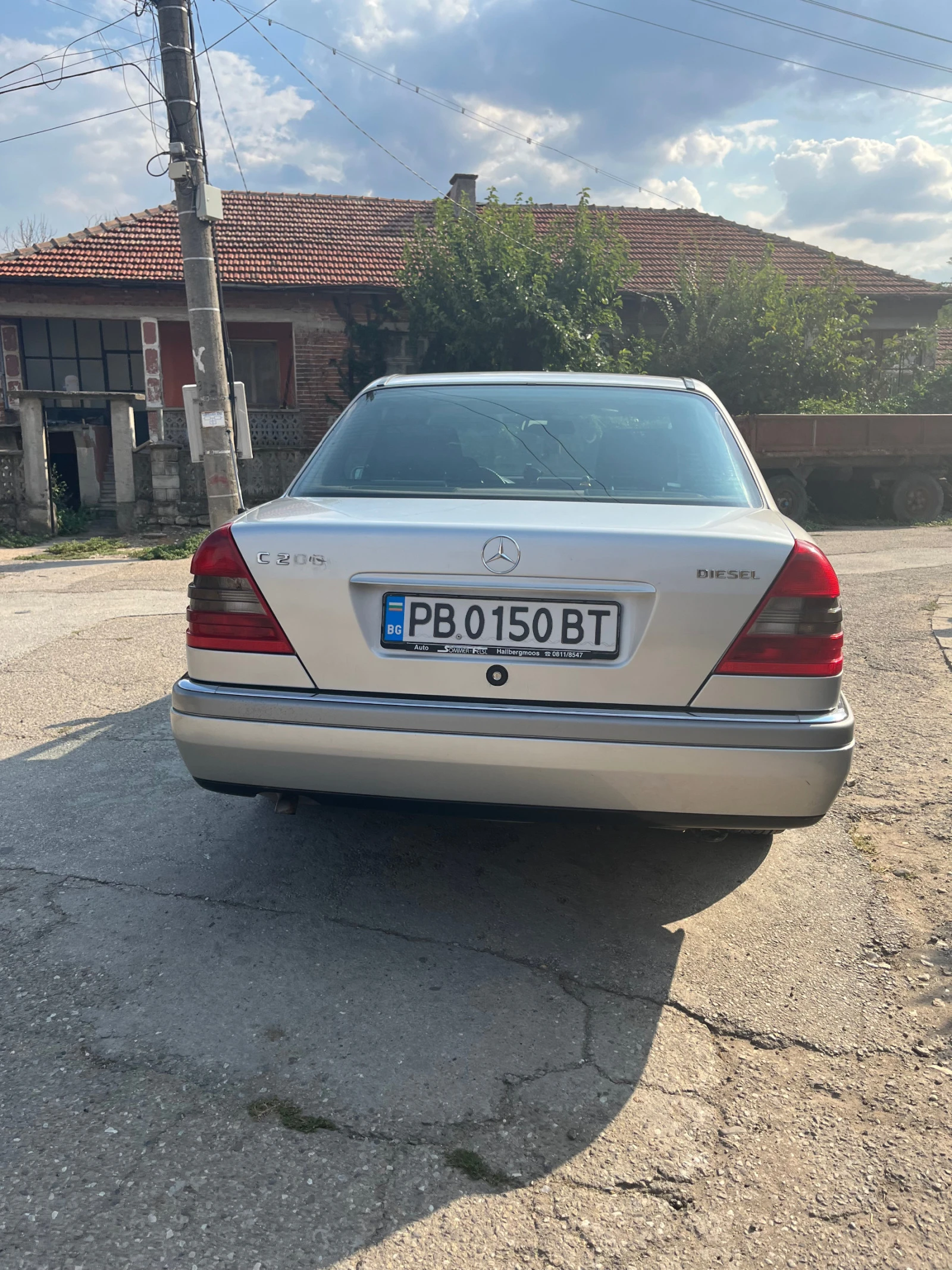 Mercedes-Benz C 200  - изображение 2