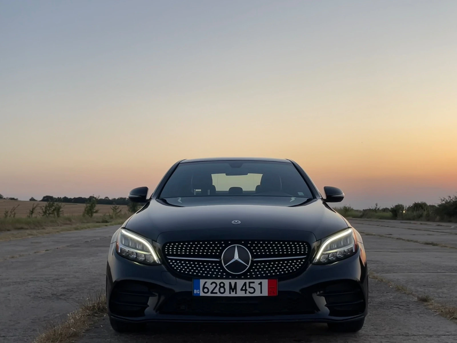 Mercedes-Benz C 300 4 MATIC - изображение 3