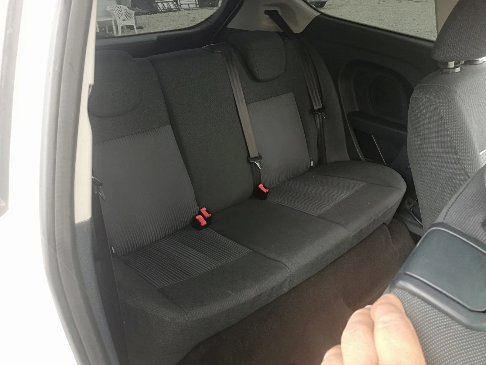 Ford Fiesta 1.4i klima gaz | Mobile.bg — изображение 11