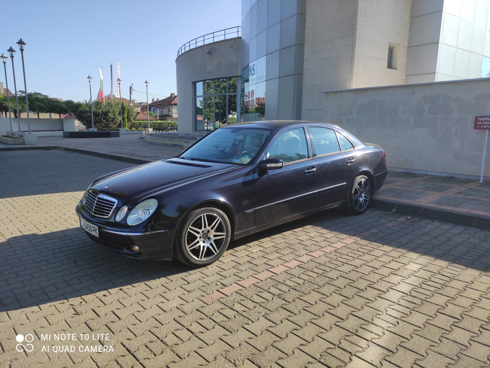 Mercedes-Benz E 280 3.2  - изображение 8