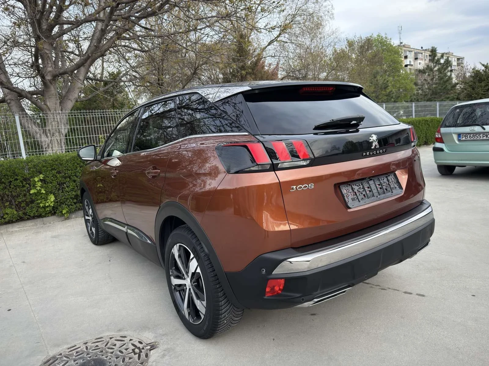 Peugeot 3008 1.5 Blue-HDI GT Line - изображение 4