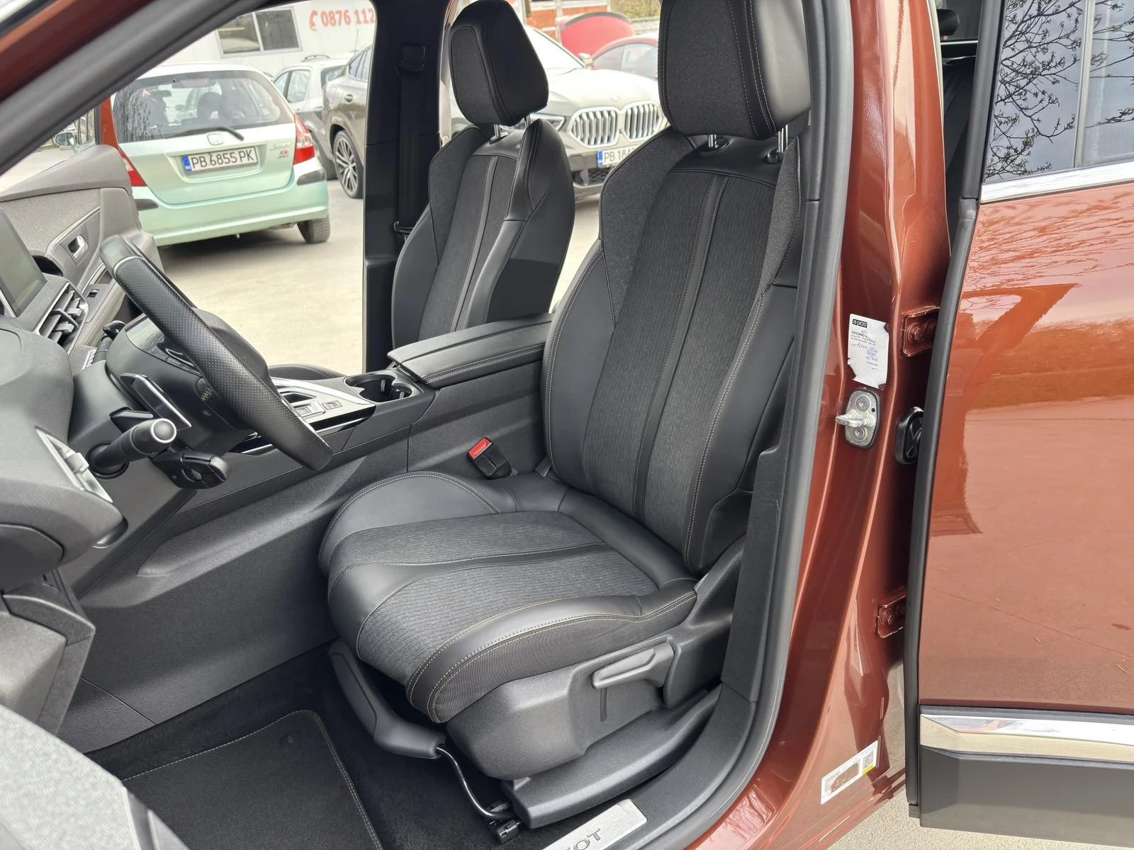 Peugeot 3008 1.5 Blue-HDI GT Line - изображение 7