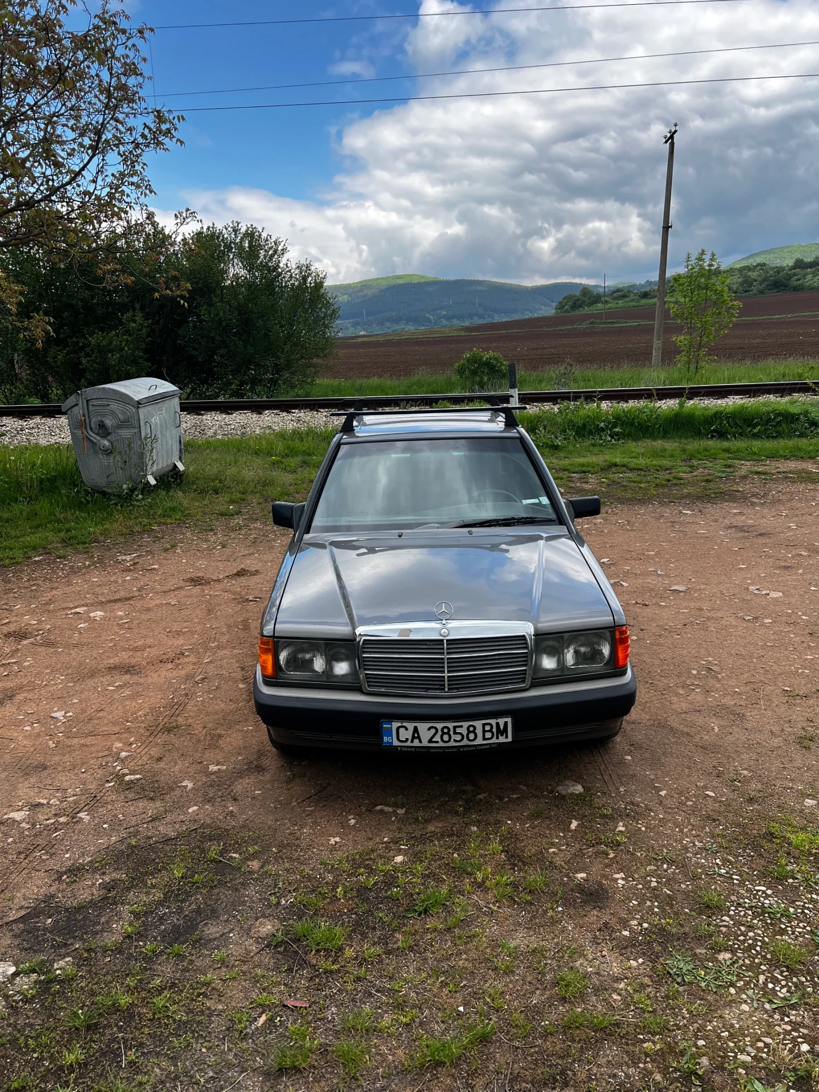 Mercedes-Benz 190  - изображение 4