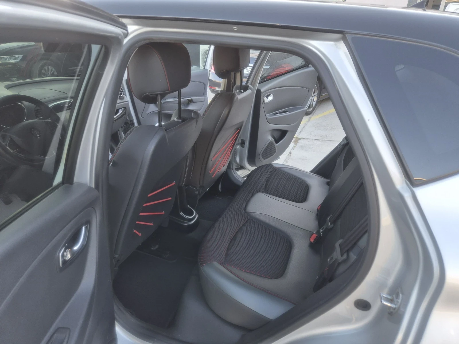 Renault Captur  - изображение 7