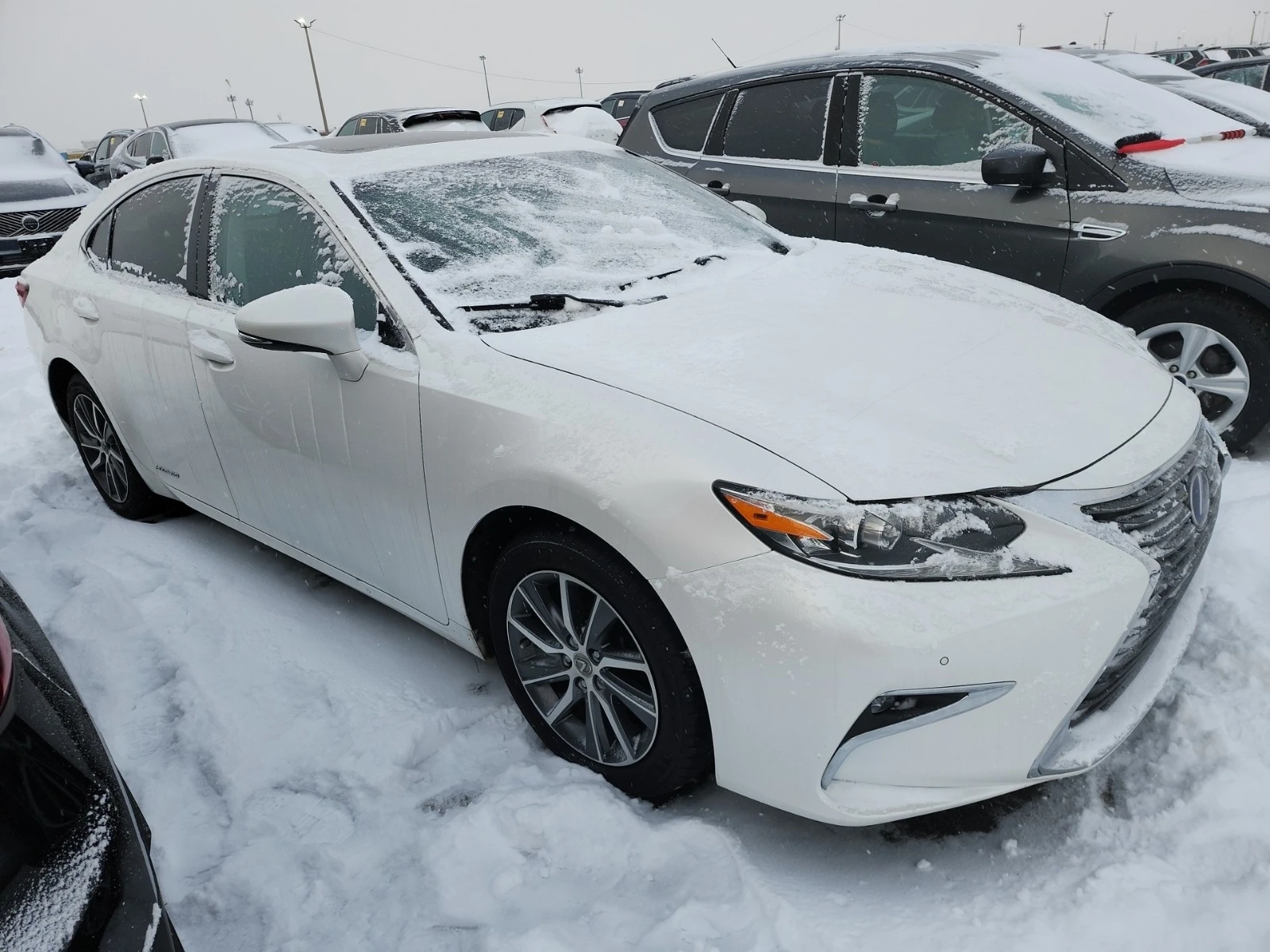 Lexus ES 300 H * * CARFAX * * АВТО КРЕДИТ * *  - изображение 2