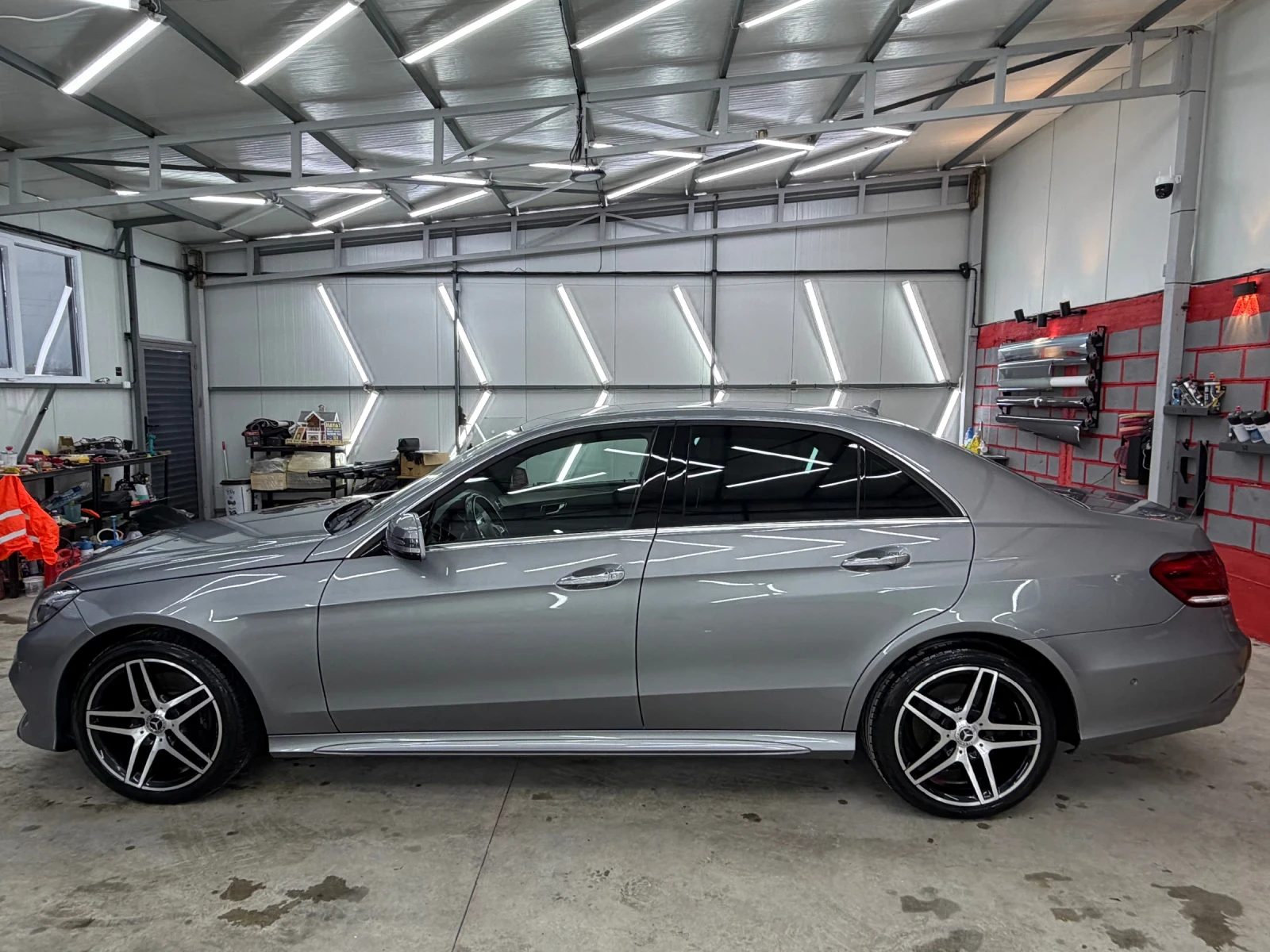 Mercedes-Benz E 300 AMG-LINE/Нов внос от Белгия! - изображение 4