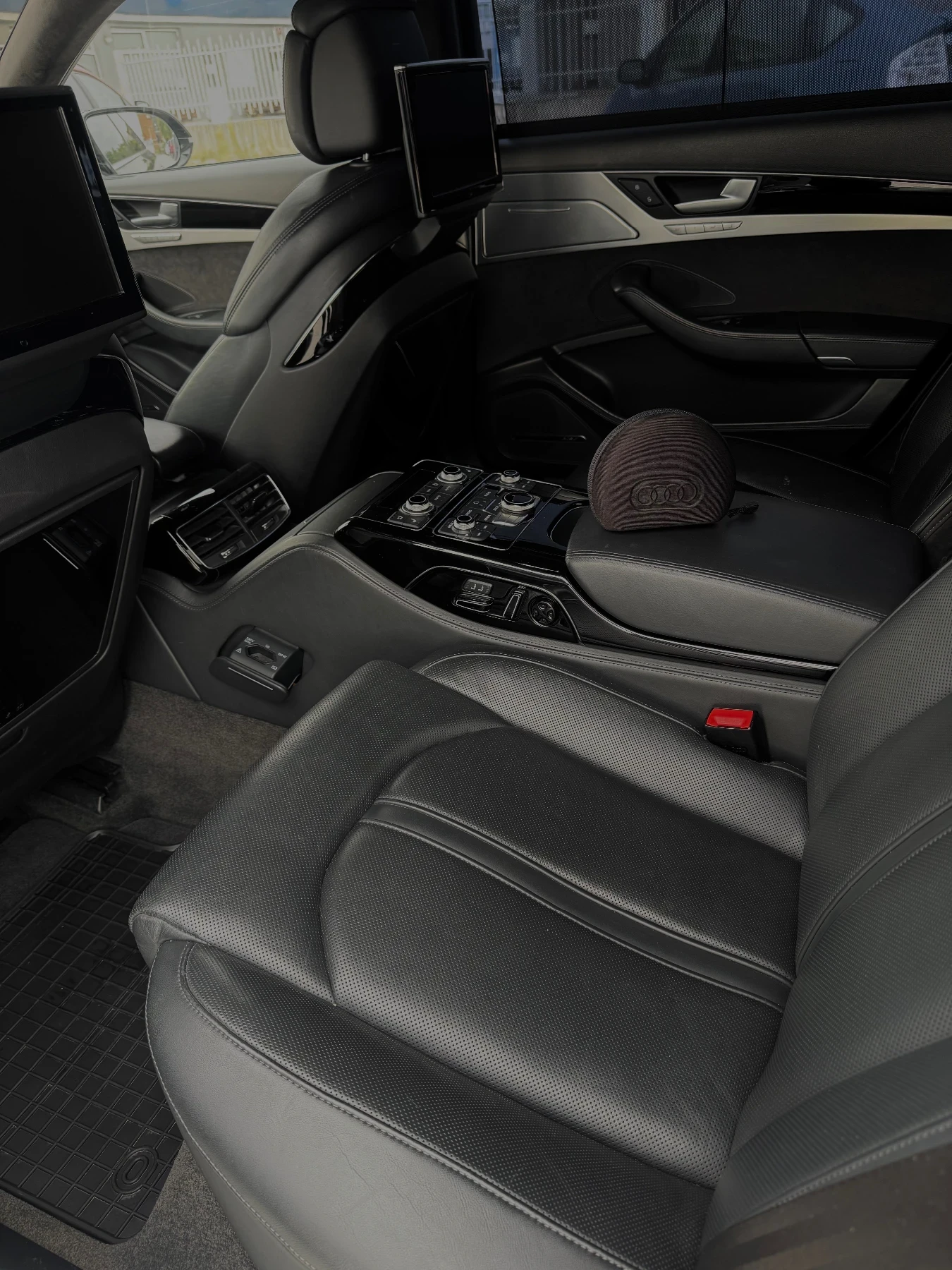 Audi A8 | Mobile.bg � ����������� 10