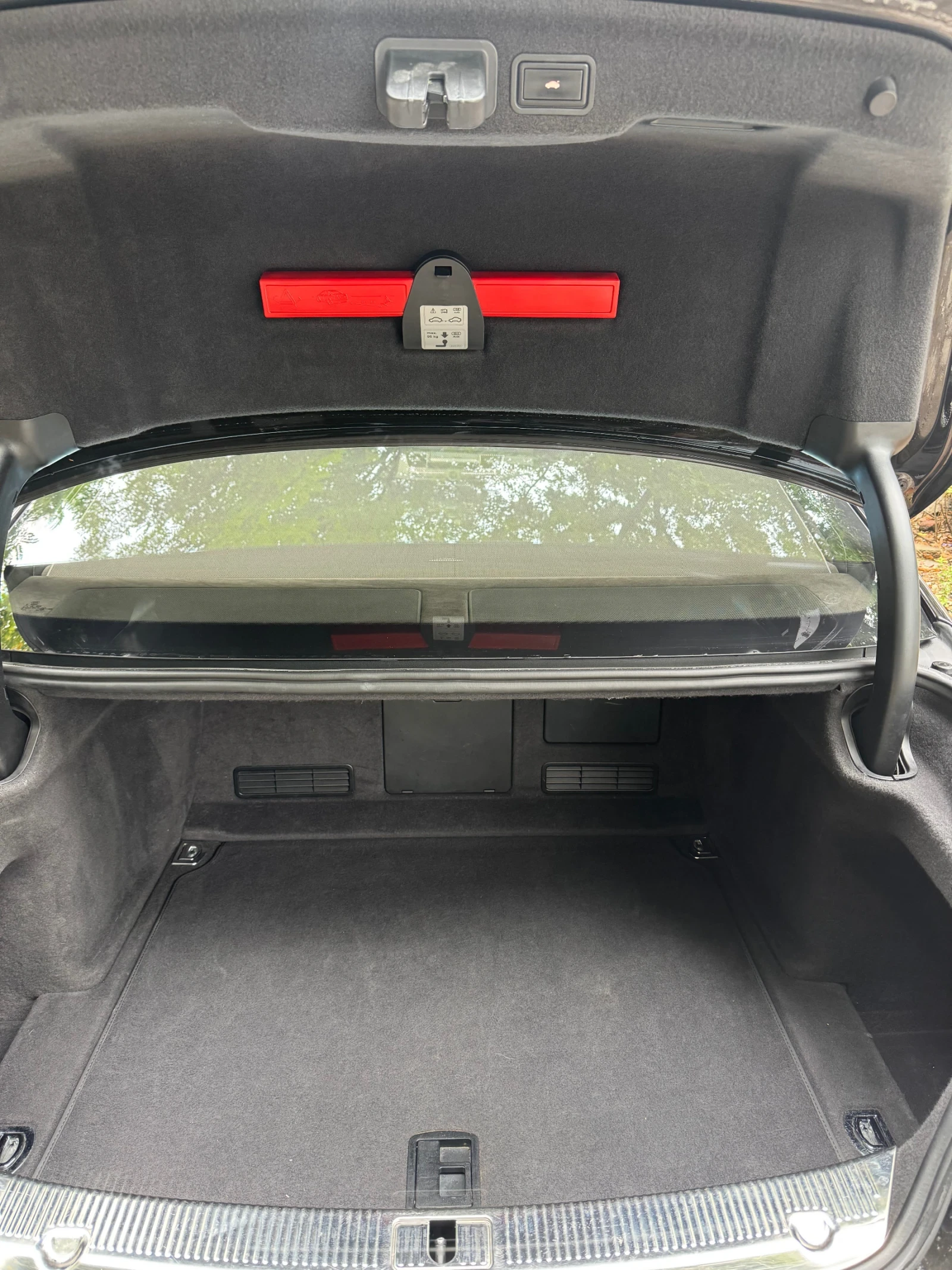 Audi A8 | Mobile.bg � ����������� 11