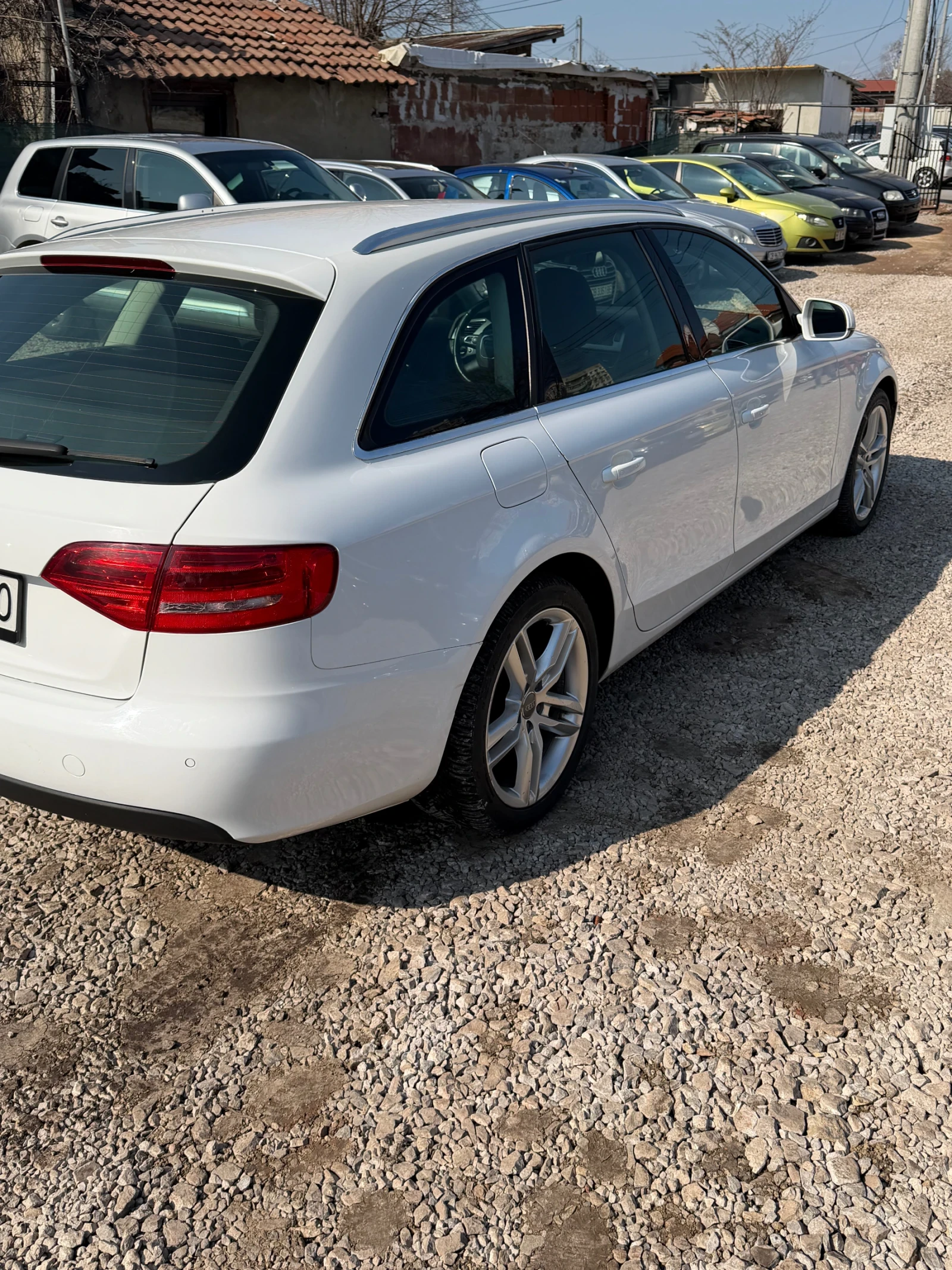 Audi A4 2.0TDI, снимка 6 - Автомобили и джипове - 53750606