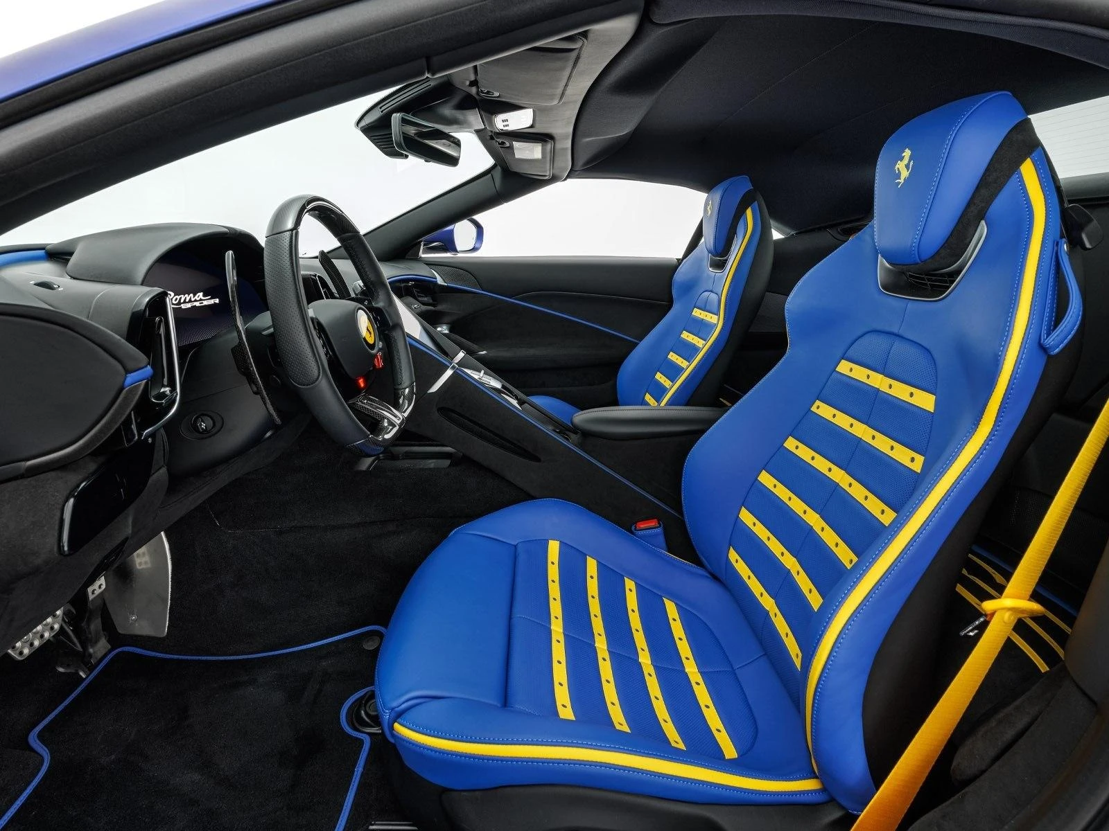 Ferrari Roma SPIDER/CARBON/CERAMIC/JBL/BLU ELETTRICO OPACO, снимка 11 - Автомобили и джипове - 53816169