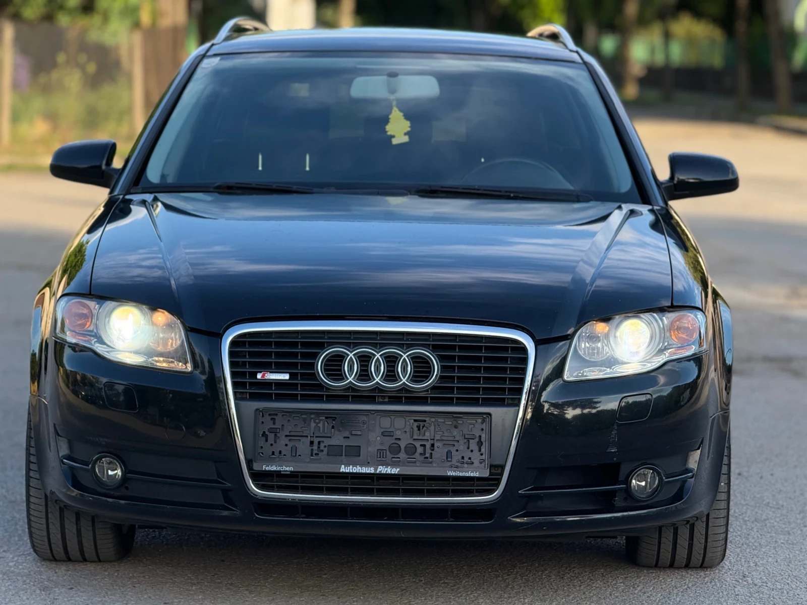 Audi A4 S-line* Navi* Xenon, снимка 2 - Автомобили и джипове - 53917820