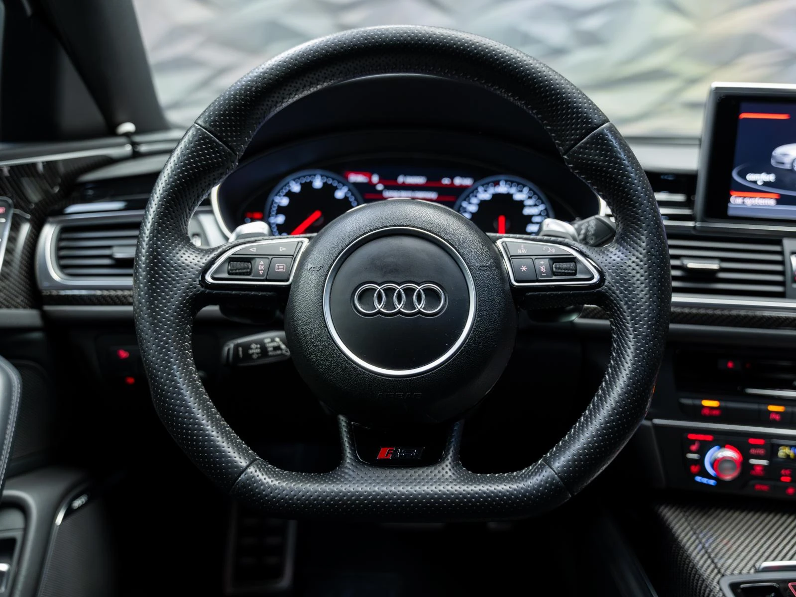 Audi Rs6 AVANT* QUATTRO* BOSE* CERAMIC* ОБДУХВ* NAVI* MEMOR, снимка 10 - Автомобили и джипове - 53985938