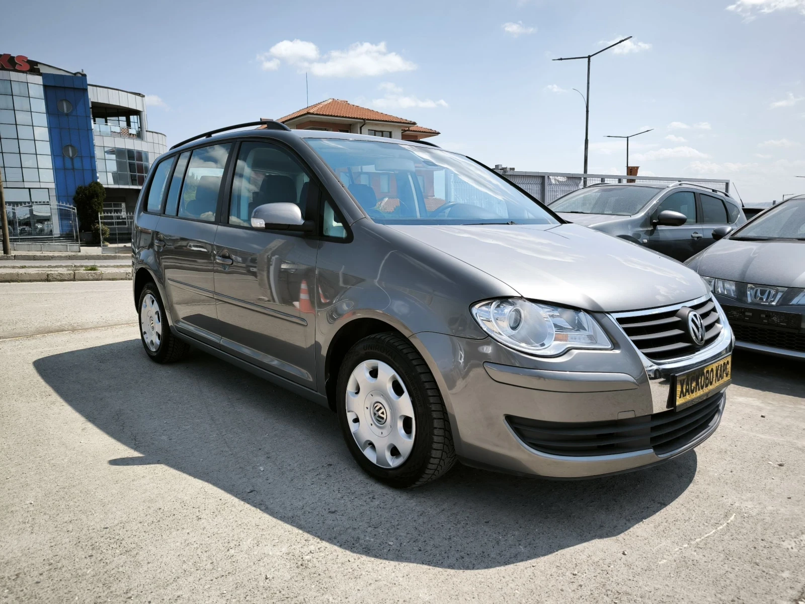 VW Touran 1.9TDI , снимка 3 - Автомобили и джипове - 54246737