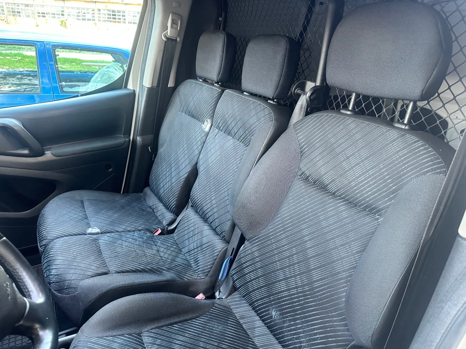 Peugeot Partner 1.6 HDI, снимка 10 - Автомобили и джипове - 54794687