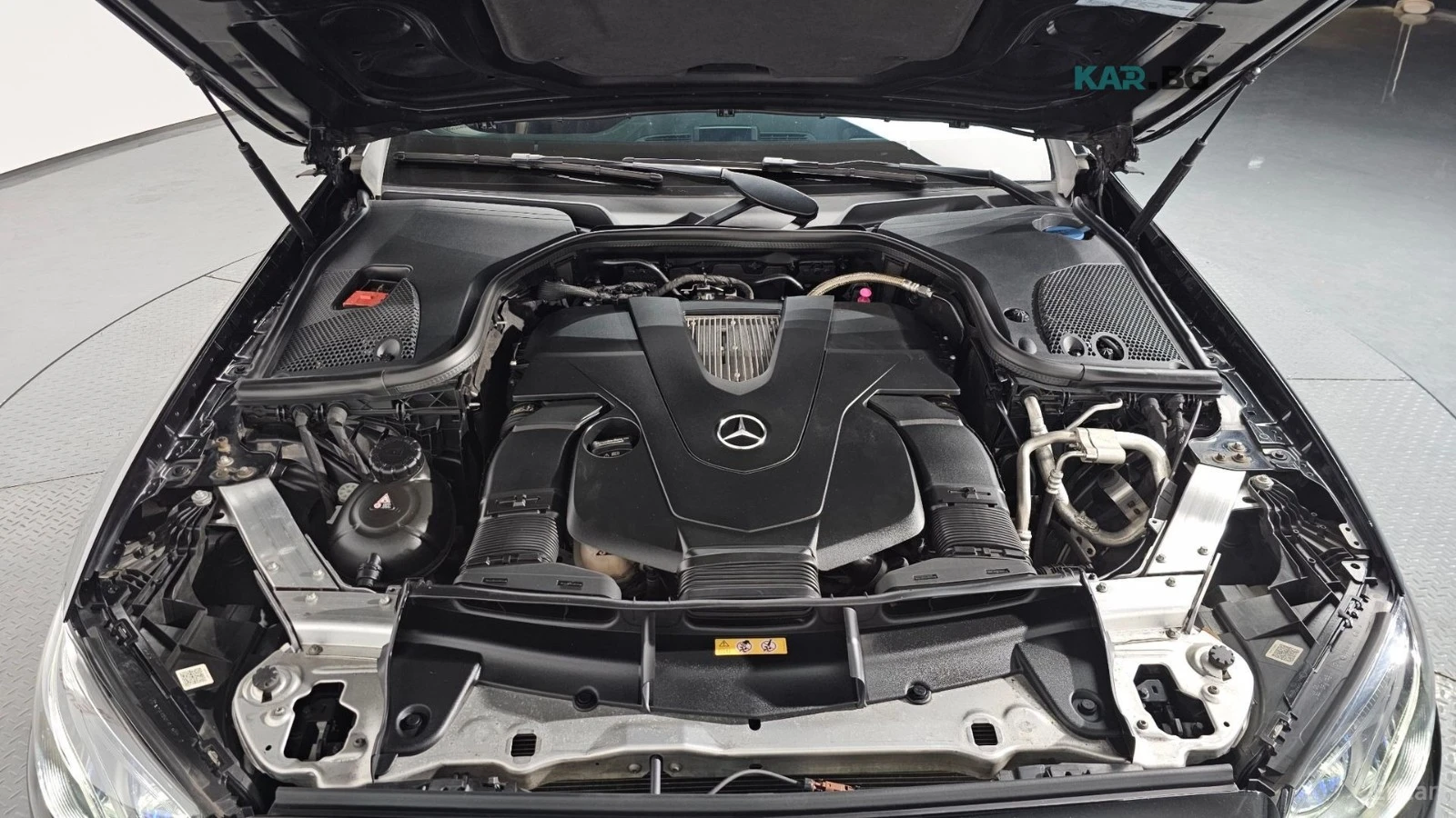 Mercedes-Benz E 450 4MATIC* 360* Подгрев* Обдухване* Кейлес* МАСАЖИ* П, снимка 6 - Автомобили и джипове - 54969637