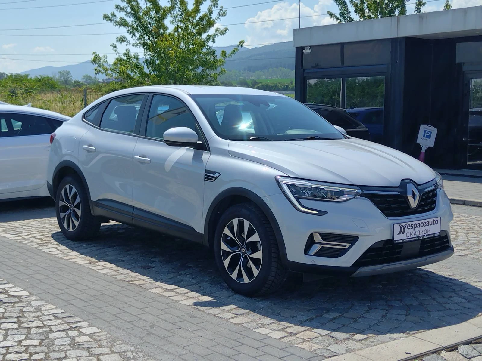 Renault Arkana 1.3Tce/ 140к.с., снимка 3 - Автомобили и джипове - 55086125