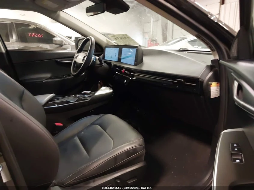 Kia EV6 Wind, снимка 5 - Автомобили и джипове - 55188406