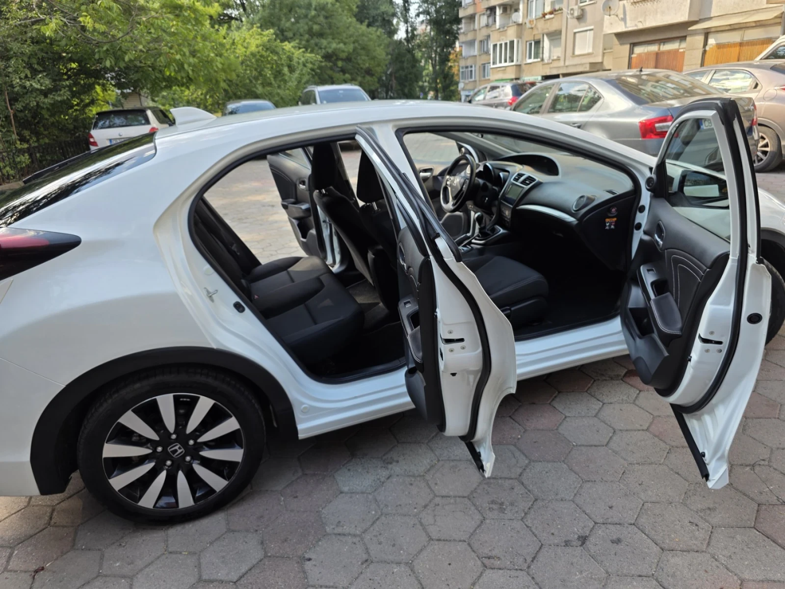 Honda Civic Хонда Сивик IX-та генерация, i-DTEC Facelift, снимка 10 - Автомобили и джипове - 55584312