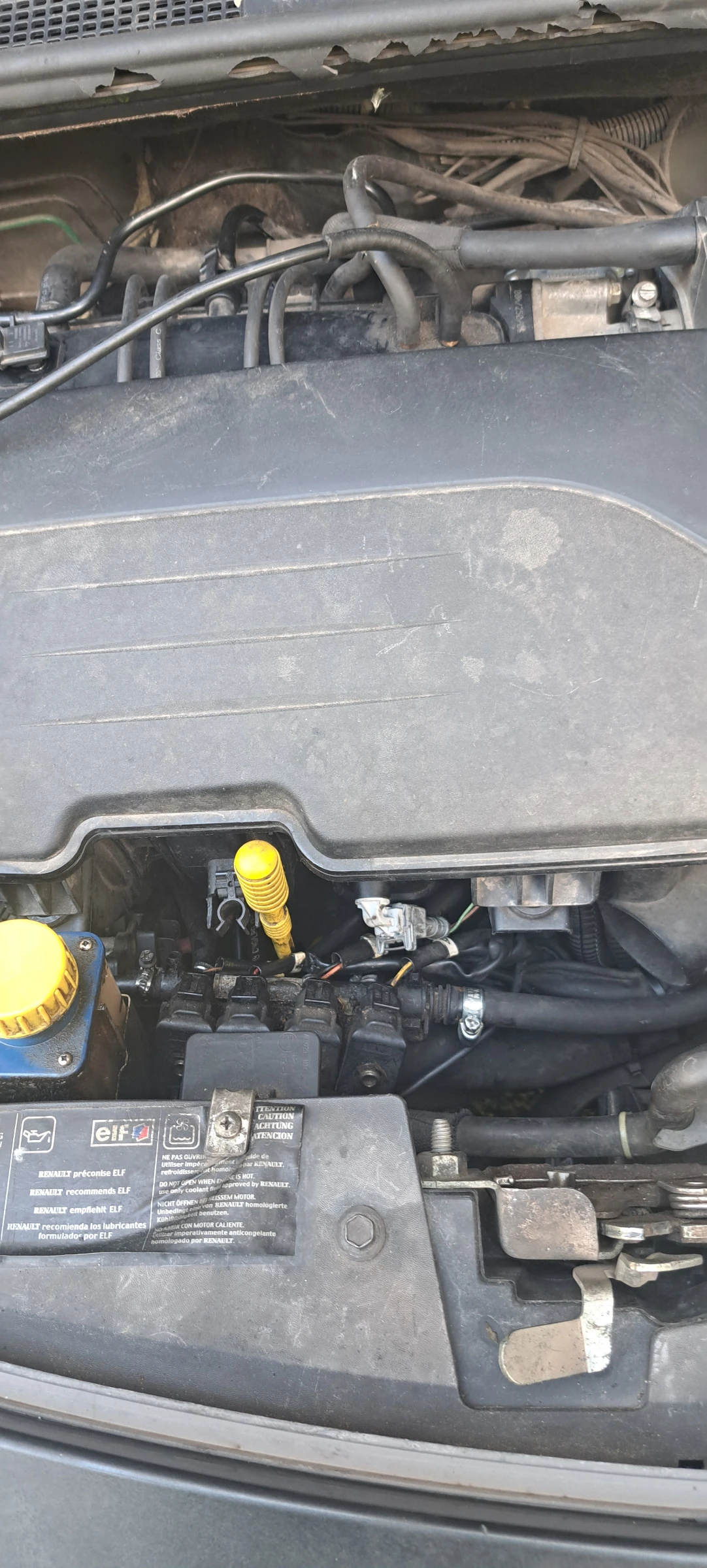 Renault Clio, снимка 7 - Автомобили и джипове - 55645515