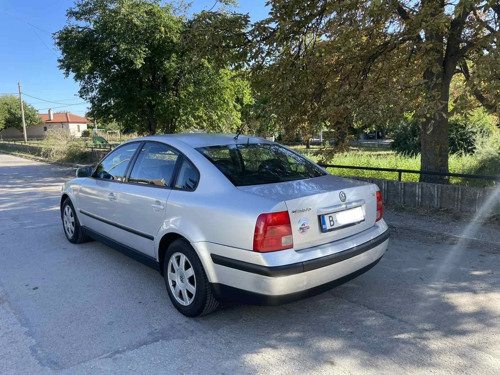 VW Passat 1.9TDi 110к.с., снимка 3 - Автомобили и джипове - 56009919