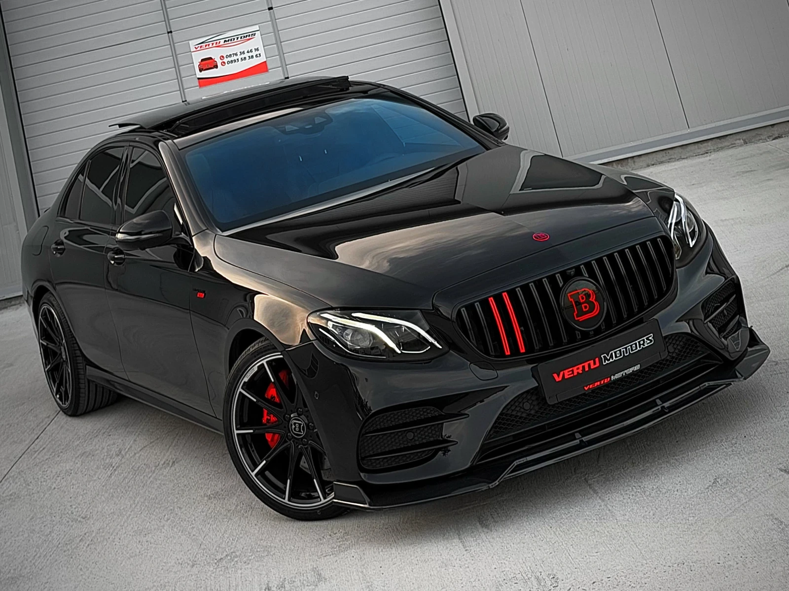 Mercedes-Benz E 350 BRABUS 800/ CARBON/ 3xTV/ PANO/ 360 CAM/ BURMESTER, снимка 4 - Автомобили и джипове - 56259455