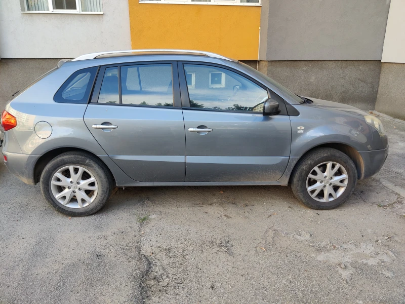 Renault Koleos, снимка 9 - Автомобили и джипове - 47018800