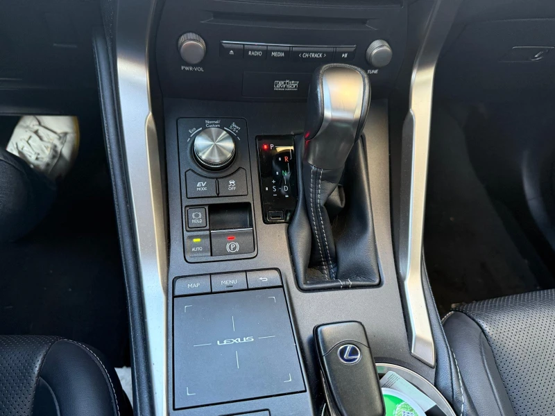 Lexus NX 300h 4WD Executive _ Full options, снимка 6 - Автомобили и джипове - 53401720