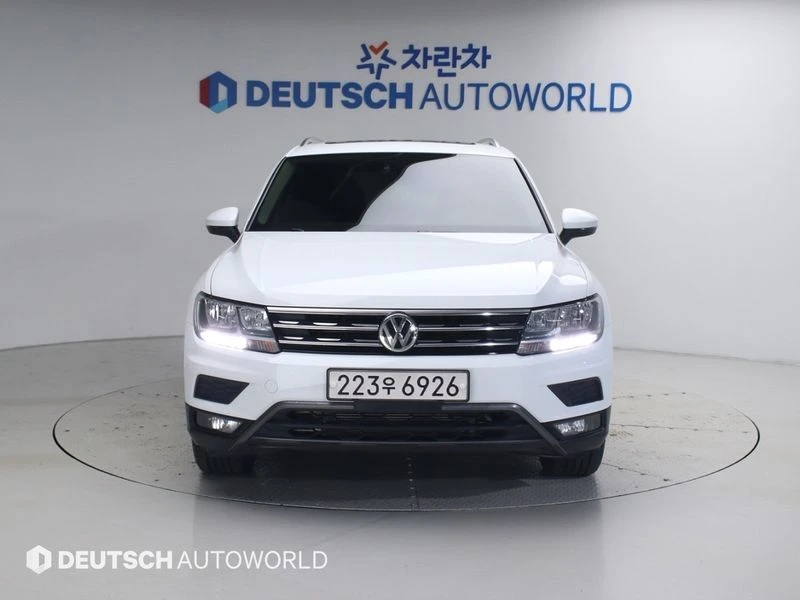 VW Tiguan 2.0 TSI 4Motion| 180к.с.| ВКЛ.ТЕХНОТЕСТ, снимка 3 - Автомобили и джипове - 55650469