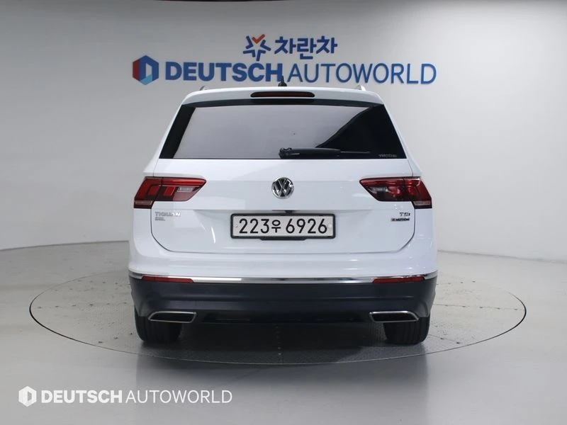 VW Tiguan 2.0 TSI 4Motion| 180к.с.| ВКЛ.ТЕХНОТЕСТ, снимка 4 - Автомобили и джипове - 55650469