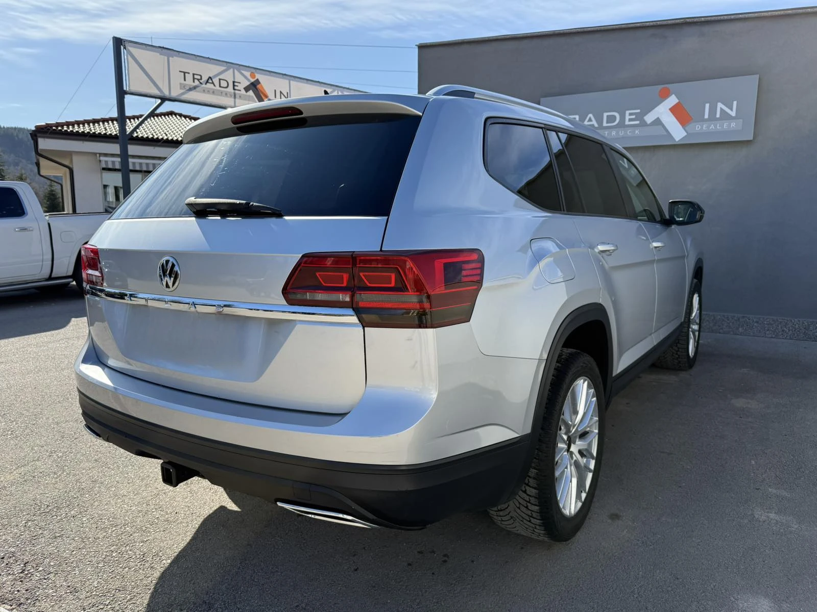 VW Atlas 3.6 V6 4Motion 7Местен - изображение 4