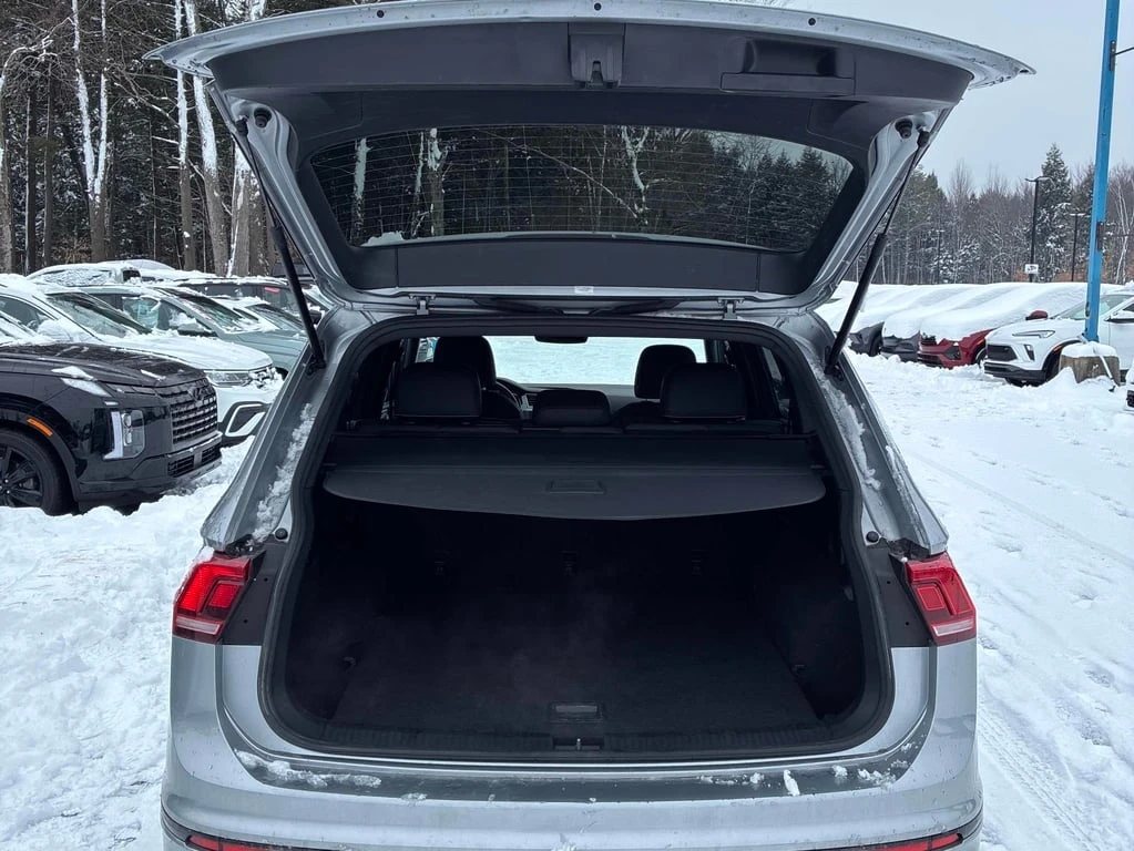 VW Tiguan * Comfortline R Line Black Edition * CARFAX * ЦЕНА - изображение 6