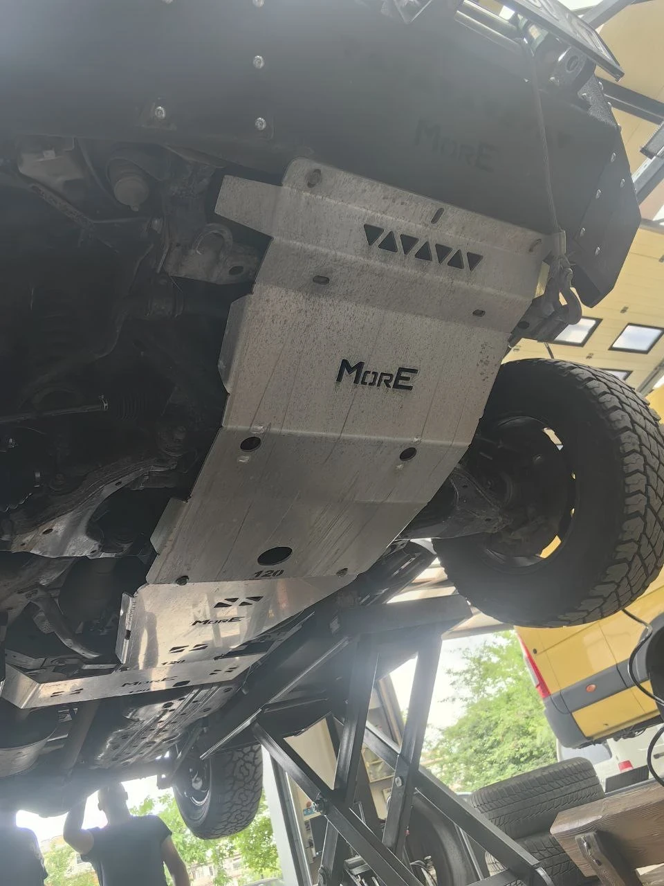 Toyota Land cruiser, снимка 12 - Автомобили и джипове - 53793565