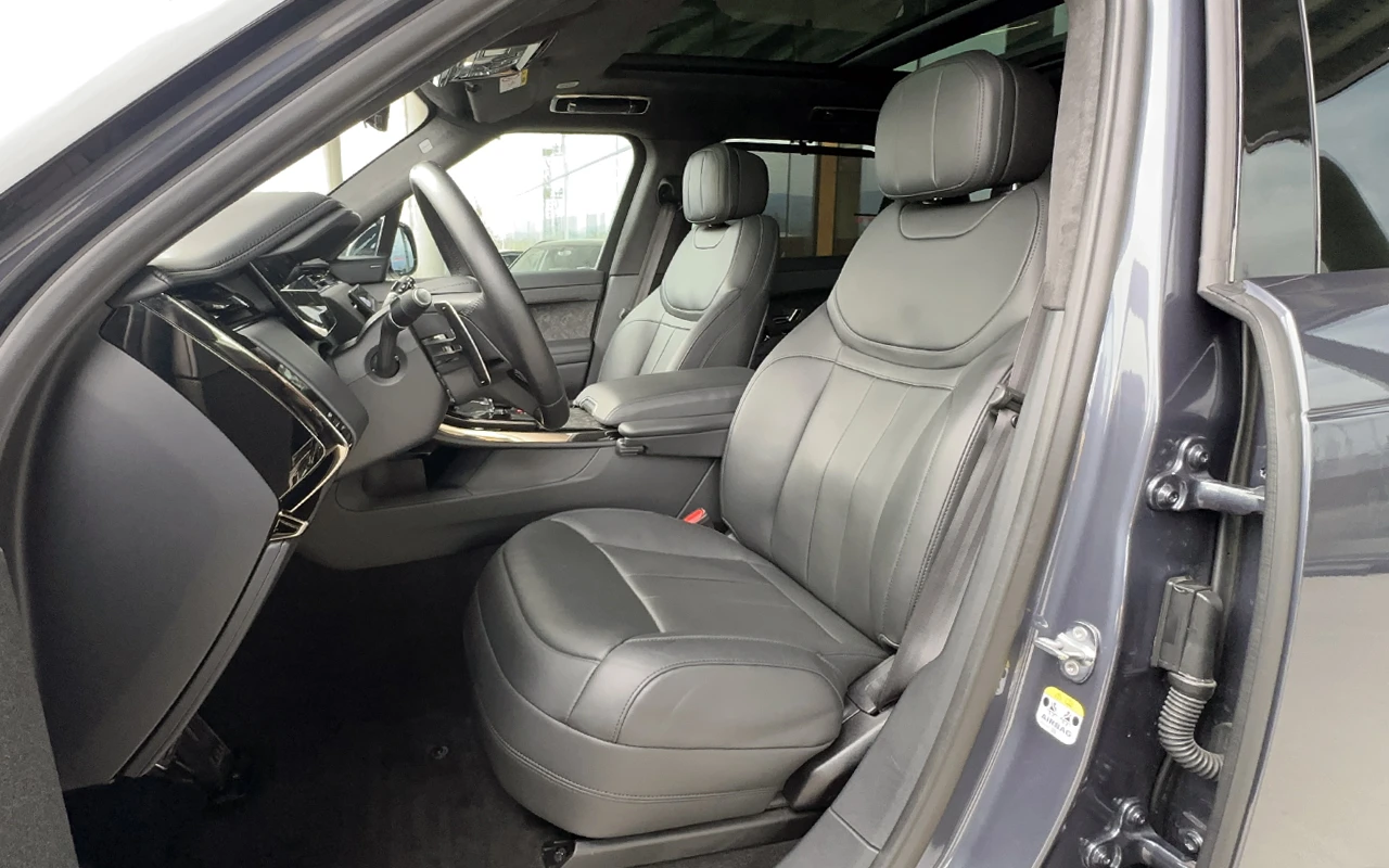 Land Rover Range Rover Sport First Edition, снимка 6 - Автомобили и джипове - 54081314