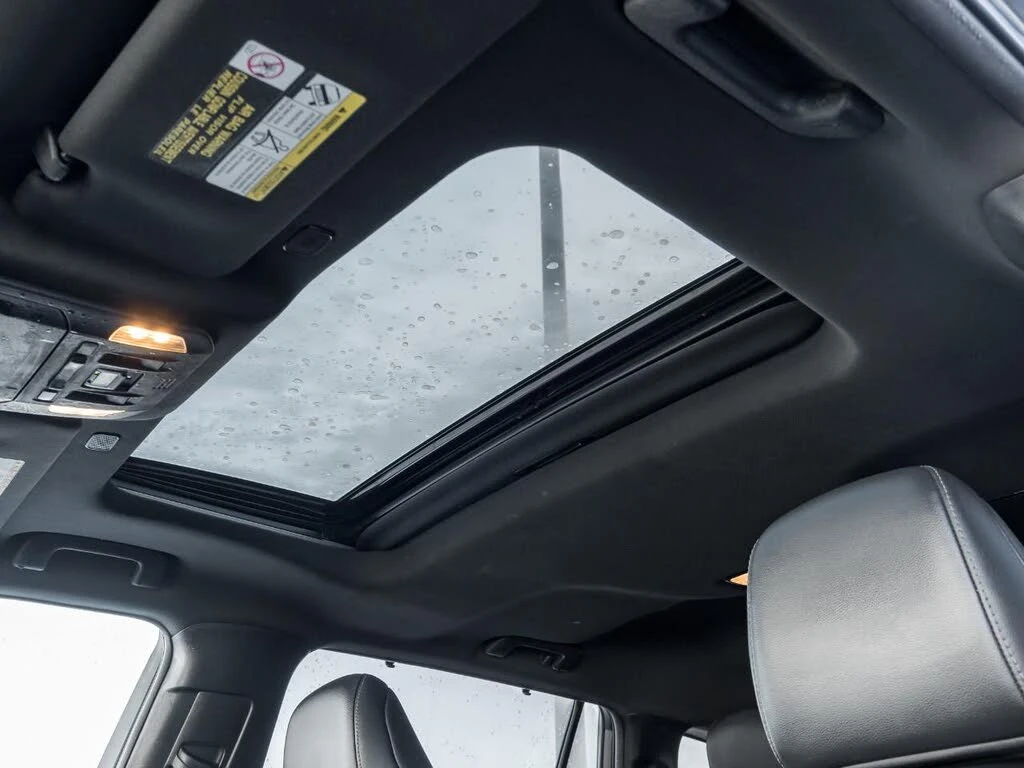 Toyota Highlander AWD* КОЖА* KEYLESS* ПОДГРЕВ* КАМЕРИ* ШИБИДАХ* , снимка 16 - Автомобили и джипове - 54161572