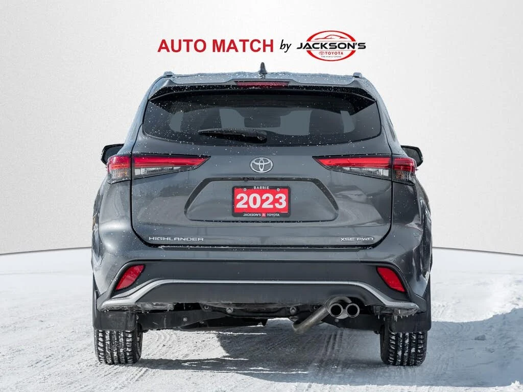 Toyota Highlander AWD* КОЖА* KEYLESS* ПОДГРЕВ* КАМЕРИ* ШИБИДАХ* , снимка 5 - Автомобили и джипове - 54161572